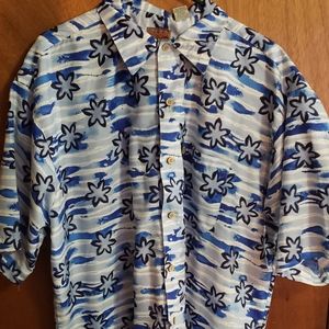 Men's Pineapple Shortsleeve Button Down Shirt